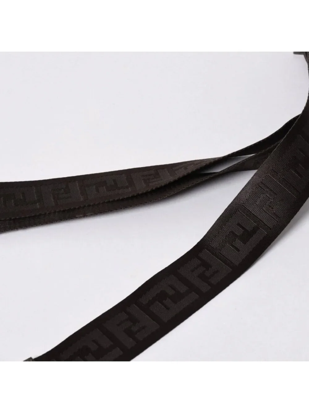Fendi scratches 31